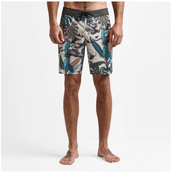 Roark Passenger Primo Paradaiso board shorts - Picture 1 of 6